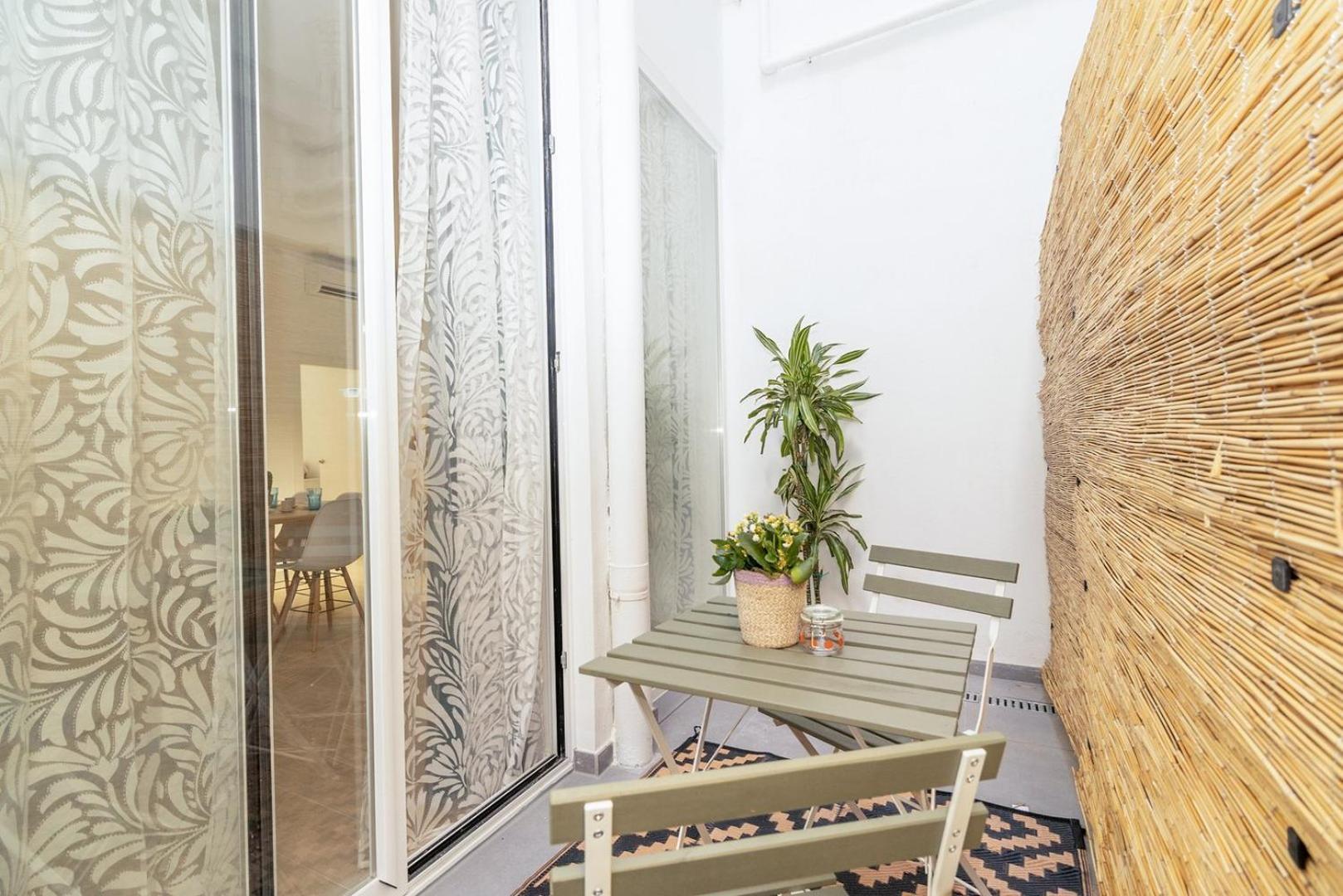 Guestready - Valencia'S Vibrant Malvarrosa Exteriör bild